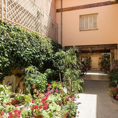 Piso En Edificio Barroco Madrid. Apartment Exterior photo
